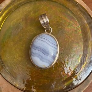 Final  Sale🌹Artisan Blue Lace Agate w silver Pendant Necklace vintage